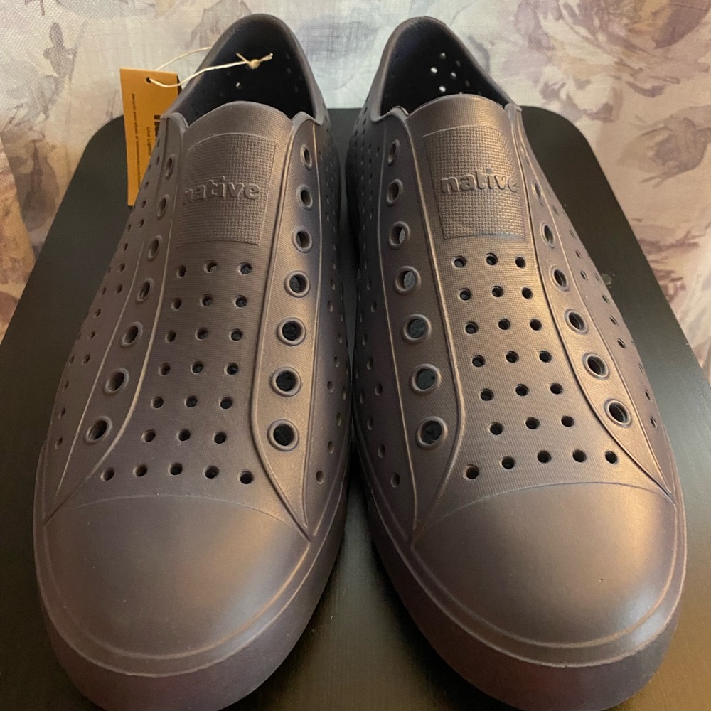 Native Shoes - Jefferson Bloom Archive in Onyx - Size W11/M9